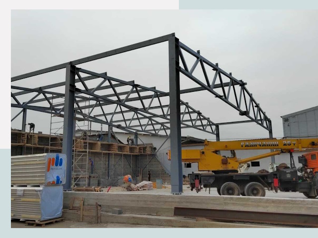 Строительство цехов в Губкине