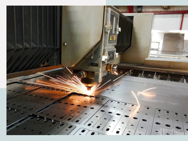 Лазерная резка металла в Губкине от 609 руб.